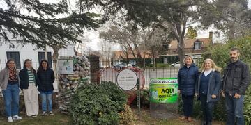 Tres Arroyos: instalan un corazón solidario en el Colegio Holandés