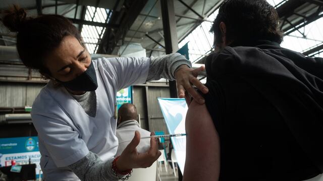 El Gobierno de Mendoza informó que hasta la fecha se han registrado 157.121 casos positivos confirmados Covid-19. Foto: Ignacio Blanco / Los Andes