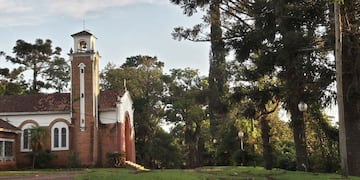 Arauco dona tierras y edificio a la Fundación Nuestra Señora de los Milagros en Puerto Piray.