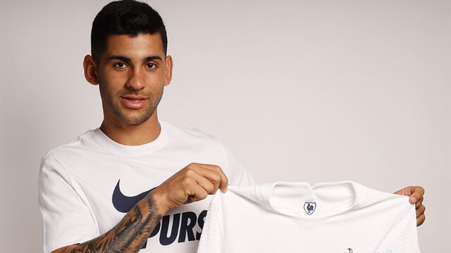 El defensor cordobés Cristian Romero fue presentado en el Tottenham, en un pase récord. (Prensa Tottenham).