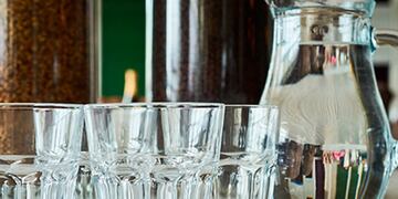 La comuna de Luján de Cuyo aprobó una ordenanza que obliga a los locales gastronómicos a ofrecer una jarra de agua gratis a sus clientes. Gentileza