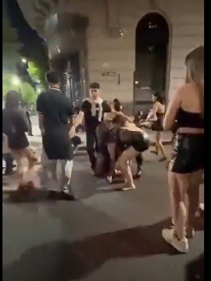 golpiza a la salida de un boliche en La Plata