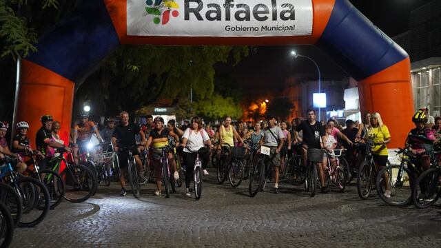 Nueva edición de la bicicleteada nocturna