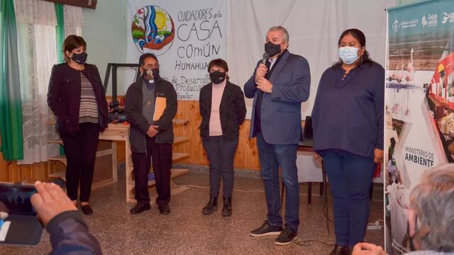 El gobernador Morales dedicó elogiosos conceptos al rol que cumplen los "Cuidadores de la casa común", valorando que "están haciendo muchas cosas bien", por lo que "seguirán contando con nuestro acompañamiento, ya que somos parte del mismo club que cuida el ambiente y la vida", subrayó.