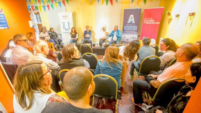 Finalizó el ciclo de charlas sobre “Identidad Bicontinental”