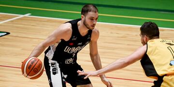 Federico Grum dio positivo de coronavirus en Olímpico