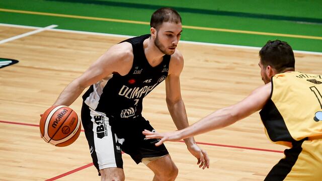 Federico Grum dio positivo de coronavirus en Olímpico