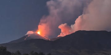 Cerraron un aeropuerto de Italia por la erupción del volcán Etna - Foto Il Sicilia