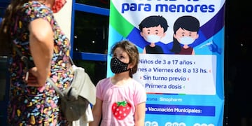 Vacunación pediátrica en el CPC Argüello  (José Hernández/ La Voz).