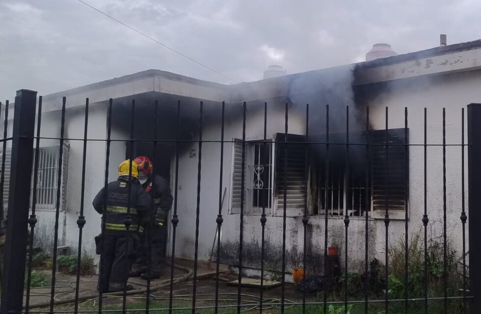 Un bebé de 2 meses fue internado tras el incendio de una casa en Córdoba