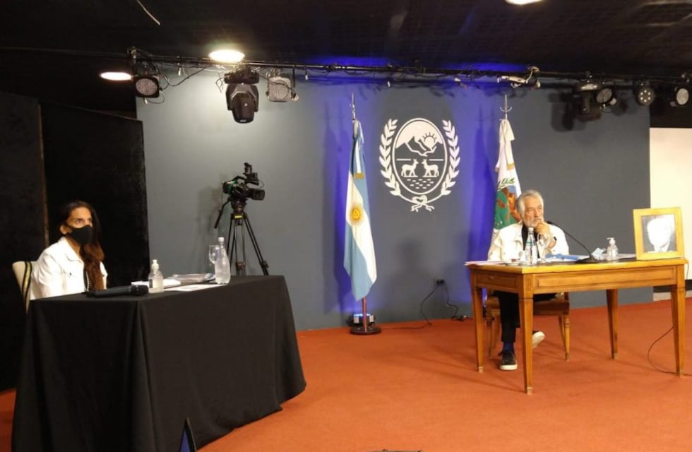 Rodíguez Saá le dijo a Fernández que “los jóvenes contagian a los abuelos por la herencia”