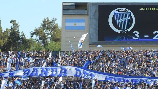 Locura de los hinchas del Tomba con la compra de entradas para el partido del sábado ante Newell's.