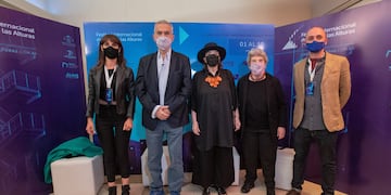 La prestigiosa actriz Graciela Borges, quien además preside el jurado de Ficción, acompañó en el acto inaugural a Daniel Desaloms, director artístico del Festival; Diana Frey, productora ejecutiva; Facundo Morales, coordinador general; y Jimena Muñoz, productora general.