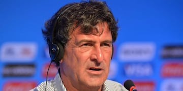 Mario Kempes se refirió a Lionel Messi y lo comparó con Maradona.