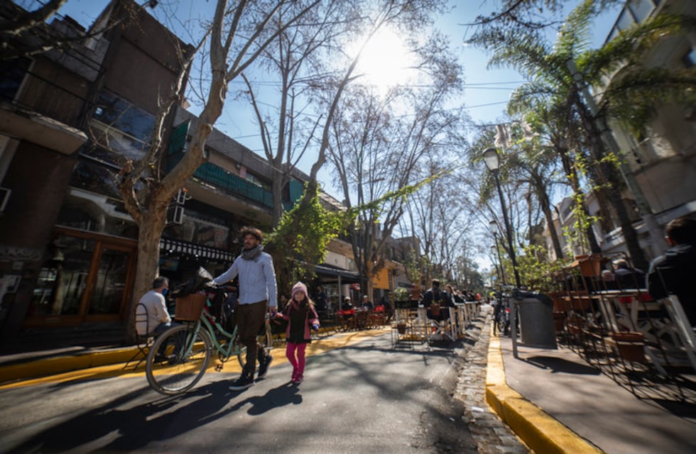 Áreas peatonales porteñas, la fórmula para disfrutar con distanciamiento al aire libre