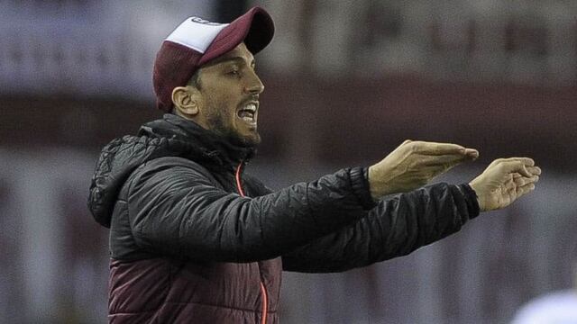 Luis Zubeldía dejará de ser el entrenador de Lanús y suena para San Lorenzo.