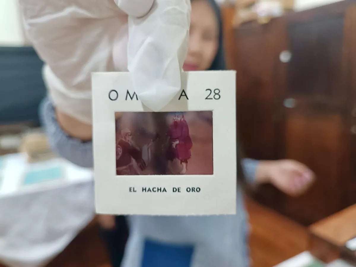 Material audiovisual de la segunda mitad del siglo 20 es parte de los archivos de material pedagógico que atesora la Escuela Normal de Jujuy.