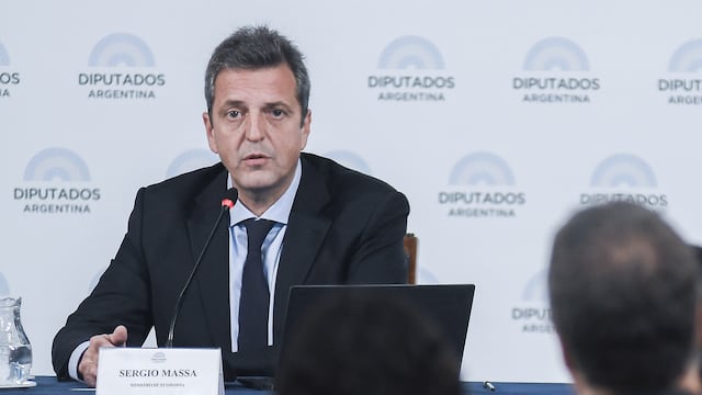 Sergio Massa estudia medidas tras conocerse el índice de inflación de septiembre según el Indec.