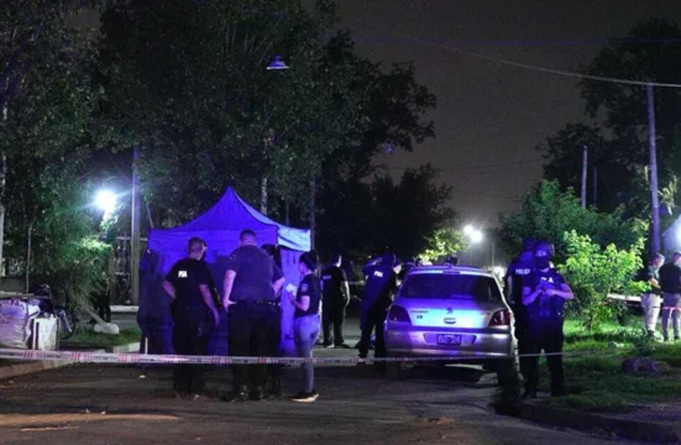 Ejecutaron a tiros en la cabeza a un joven en la zona oeste de Rosario