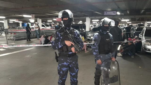 Desarticulan una red de estafas cambiarias en Posadas: 26 detenidos y más de 80 millones de pesos incautados.