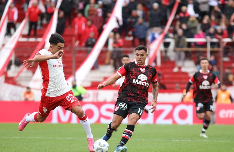 Instituto no pudo con Huracán: su posición en la tabla y lo que viene para el albirrojo