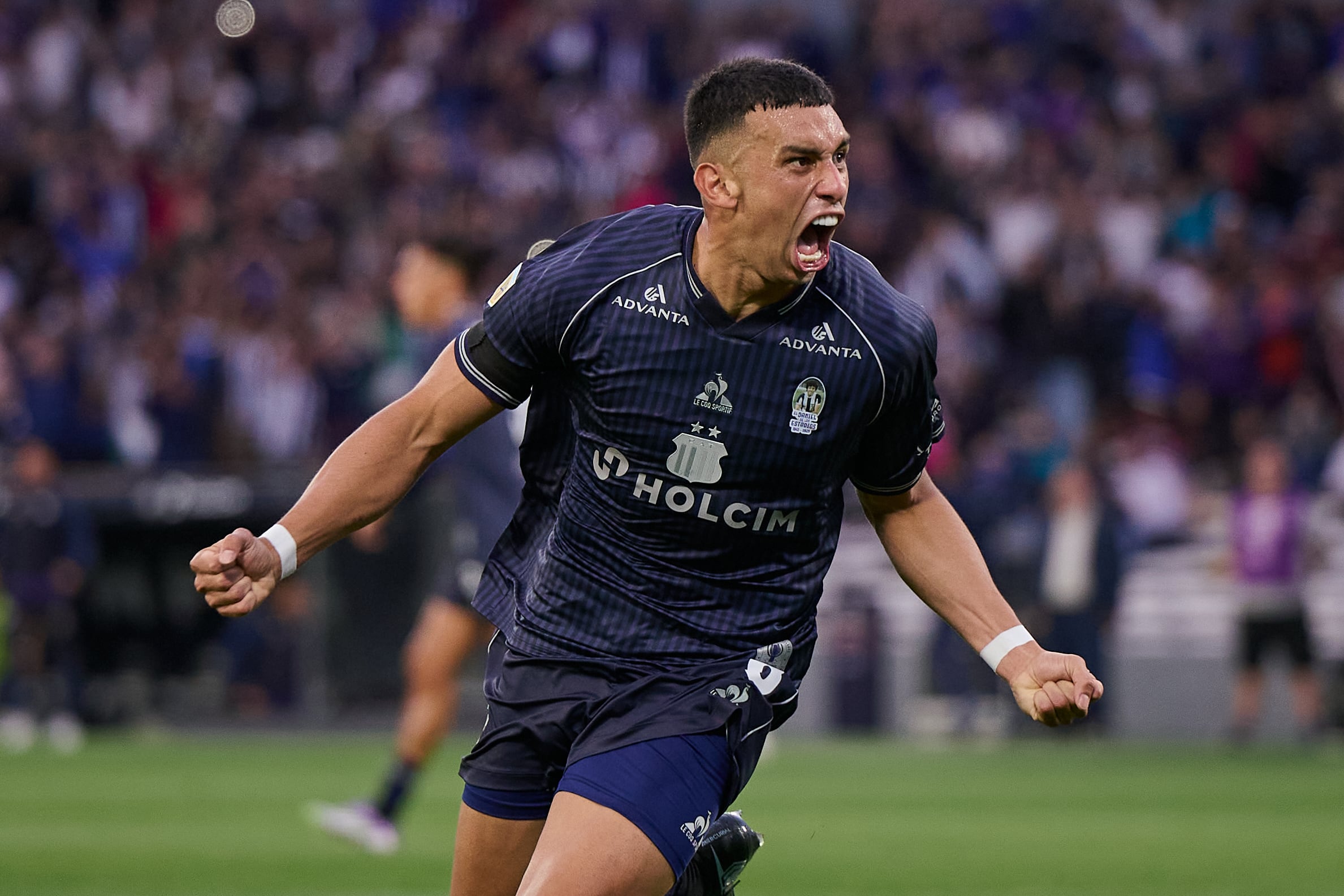 Ulises Ortegoza grita el gol del triunfo ante Platense. (Prensa Talleres).