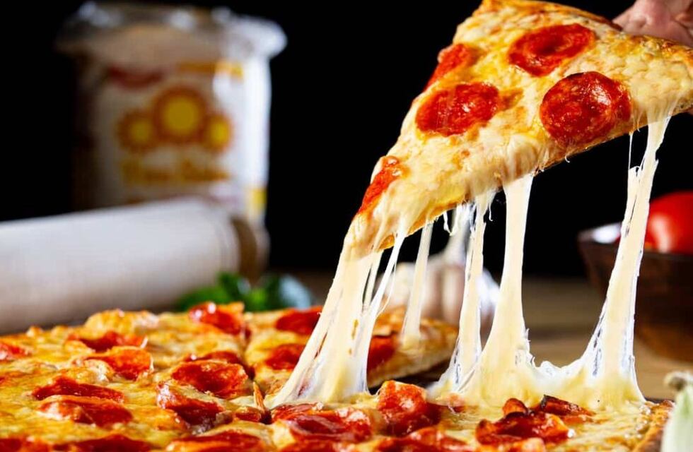 Atención a los amantes de la pizza: este viernes 9 de febrero van a repartir pizza gratis en el Obelisco