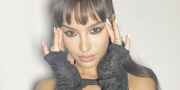 Brenda Asnicar sorprendió con su look.