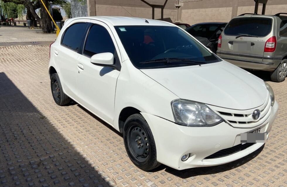 Cómo y dónde comprar autos desde 500 mil pesos en la ciudad de Córdoba