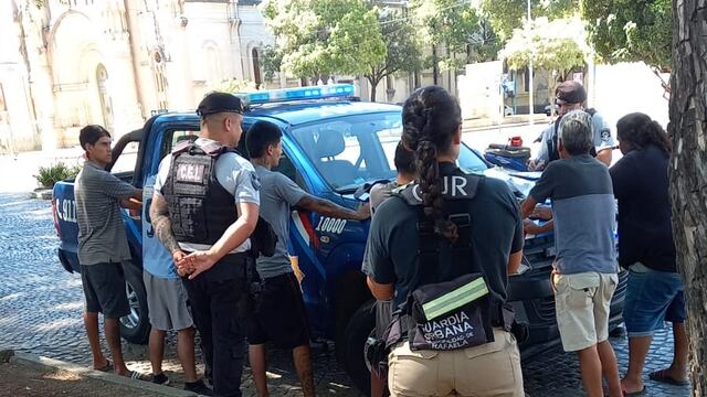 Controles a lavacoches en Rafaela