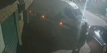 Robaron 10 millones de pesos en La Salada en apenas 3 minutos.