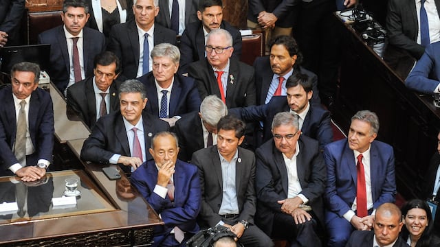 Expectativa por la reunión con gobernadores. Foto Federico Lopez Claro