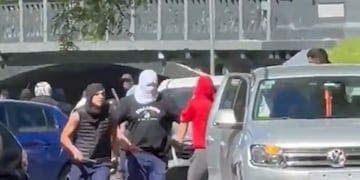 La emboscada que terminó con un grave enfrentamiento entre barras