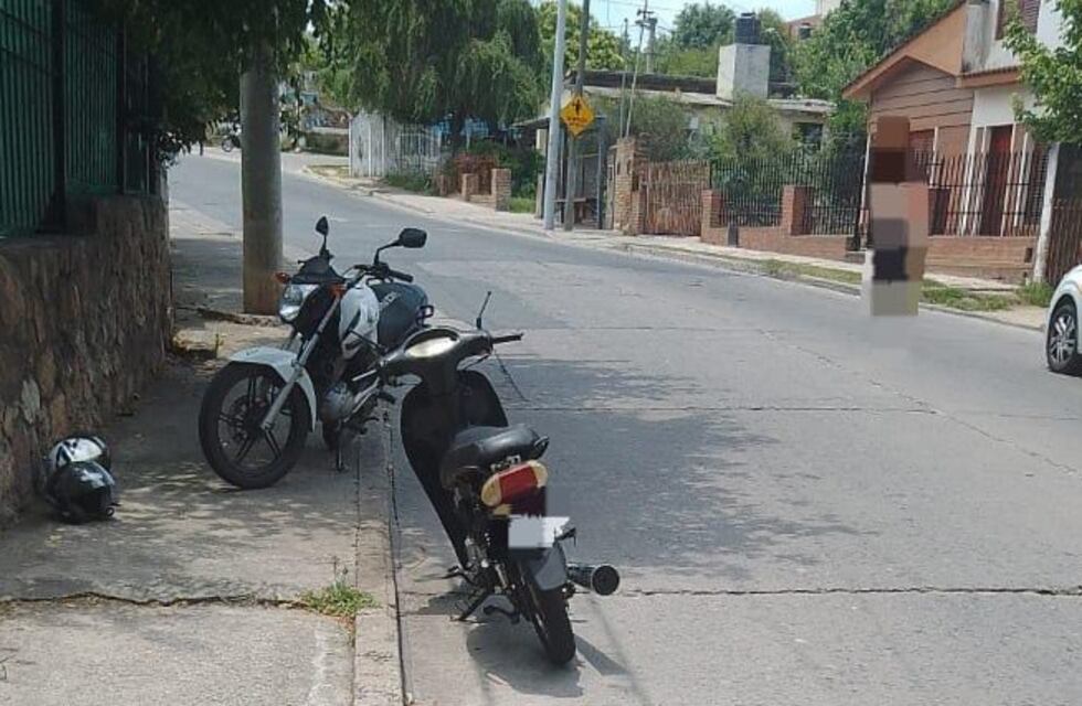 Carlos Paz: una mujer fue atropellada por un motociclista en barrio La Quinta