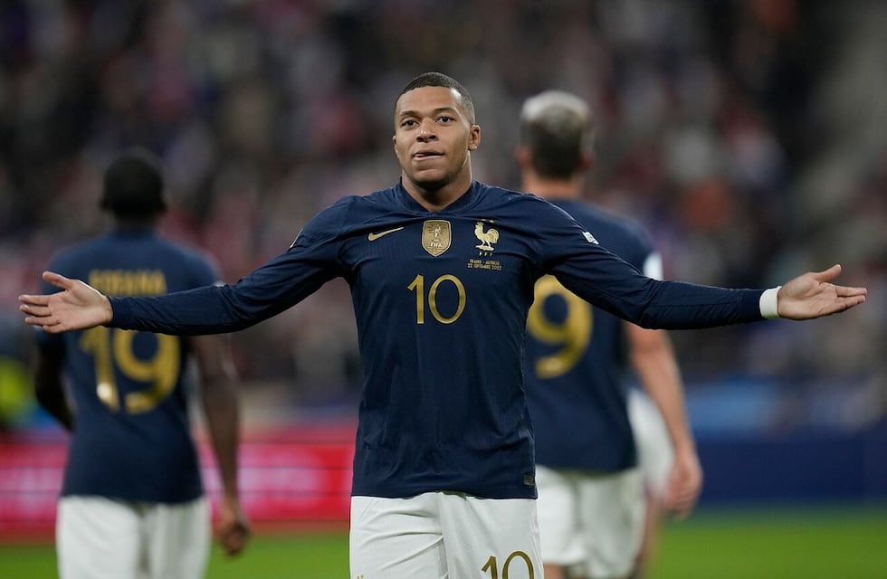 Los memes ya palpitan la final Argentina-Francia: cómo harán Romero y Otamendi para frenar a Mbappé
