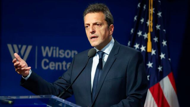 Sergio Massa en la Embajada de Estados Unidos en Argentina.