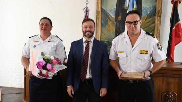 El intendente Francisco Azcué participó este jueves del acto conmemorativo por el 191° aniversario de la creación de la Policía de Entre Ríos.
