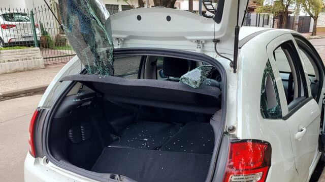 Violentaron un auto de la familia de Blas Correas. (Gentileza)