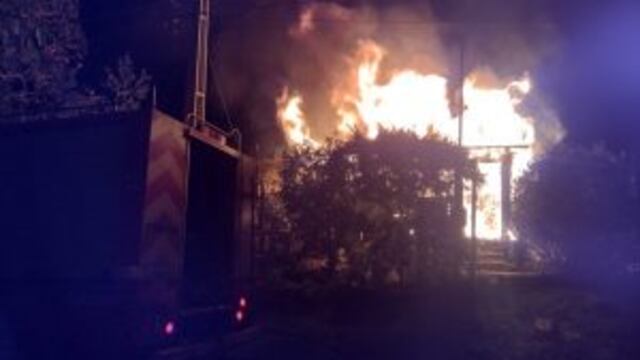 Incendio consumió por completo una vivienda en Oberá.
