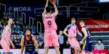 Bolmaro jugó su mejor partido en el Barcelona, anotó 26 puntos por Liga ACB