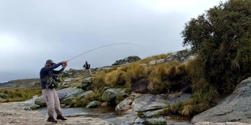 Pesca en Córdoba. (Imagen Ilustrativa | Gentileza: Agencia Córdoba Turismo)