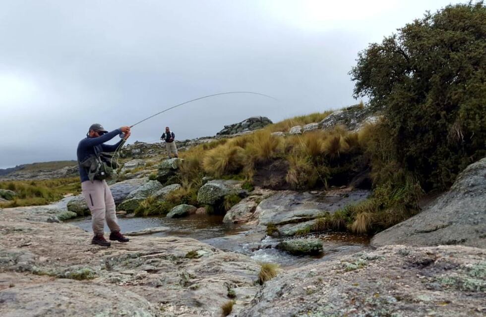 La audaz estrategia de un cordobés para que su esposa lo deje ir a pescar el fin de semana
