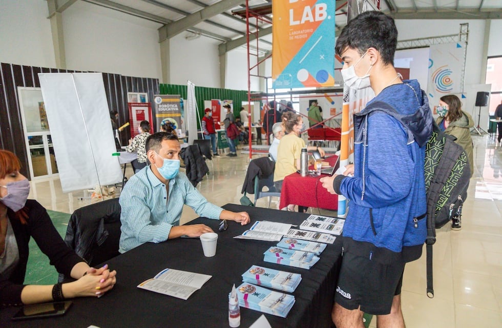 Nueva edición de “Expo carreras y oficios” en Tierra del Fuego