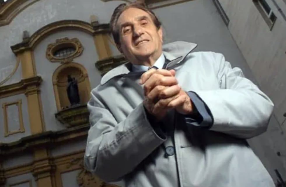 Falleció un reconocido periodista de espectáculos y el dolor es total