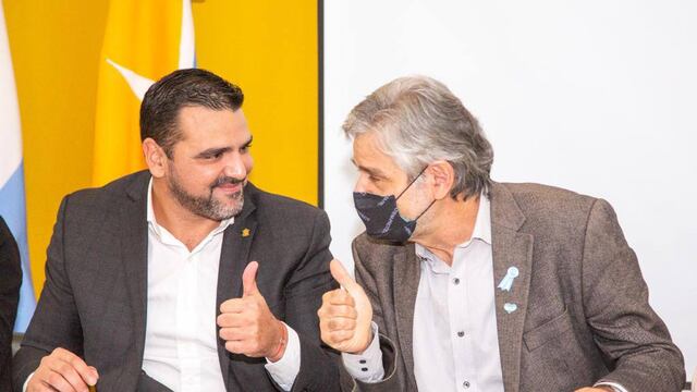 Walter Vuoto, participó de la firma del acta compromiso para la constitución del Centro Interinstitucional en Temas Estratégicos Antárticos y Subantárticos (CITEAS).