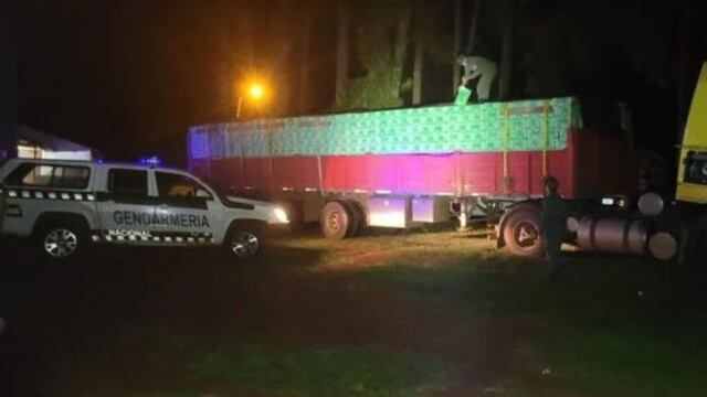 Interceptan un cargamento millonario de contrabando en Bernardo de Irigoyen.