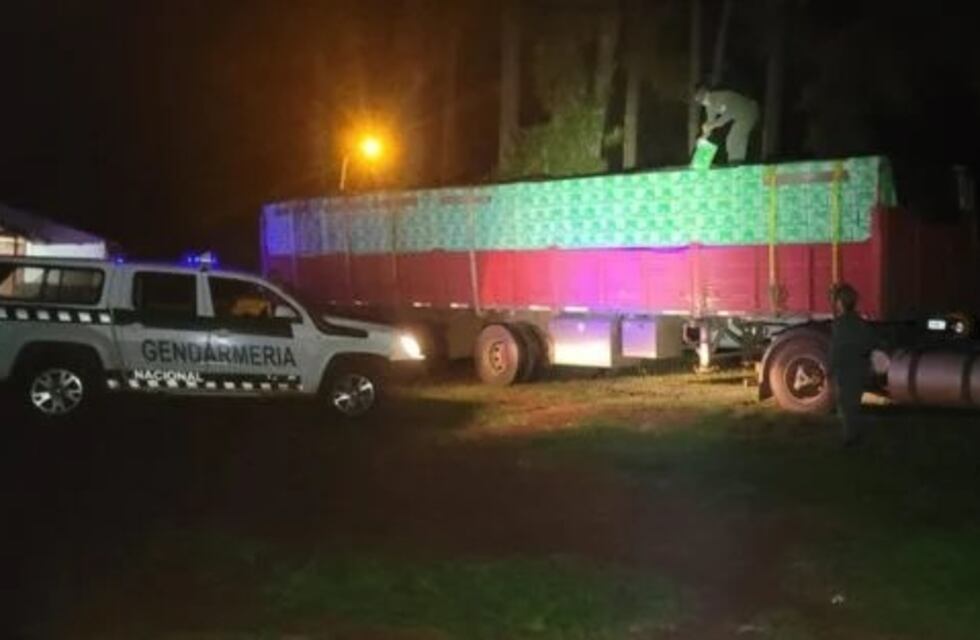 Interceptan un cargamento millonario de contrabando en Bernardo de Irigoyen