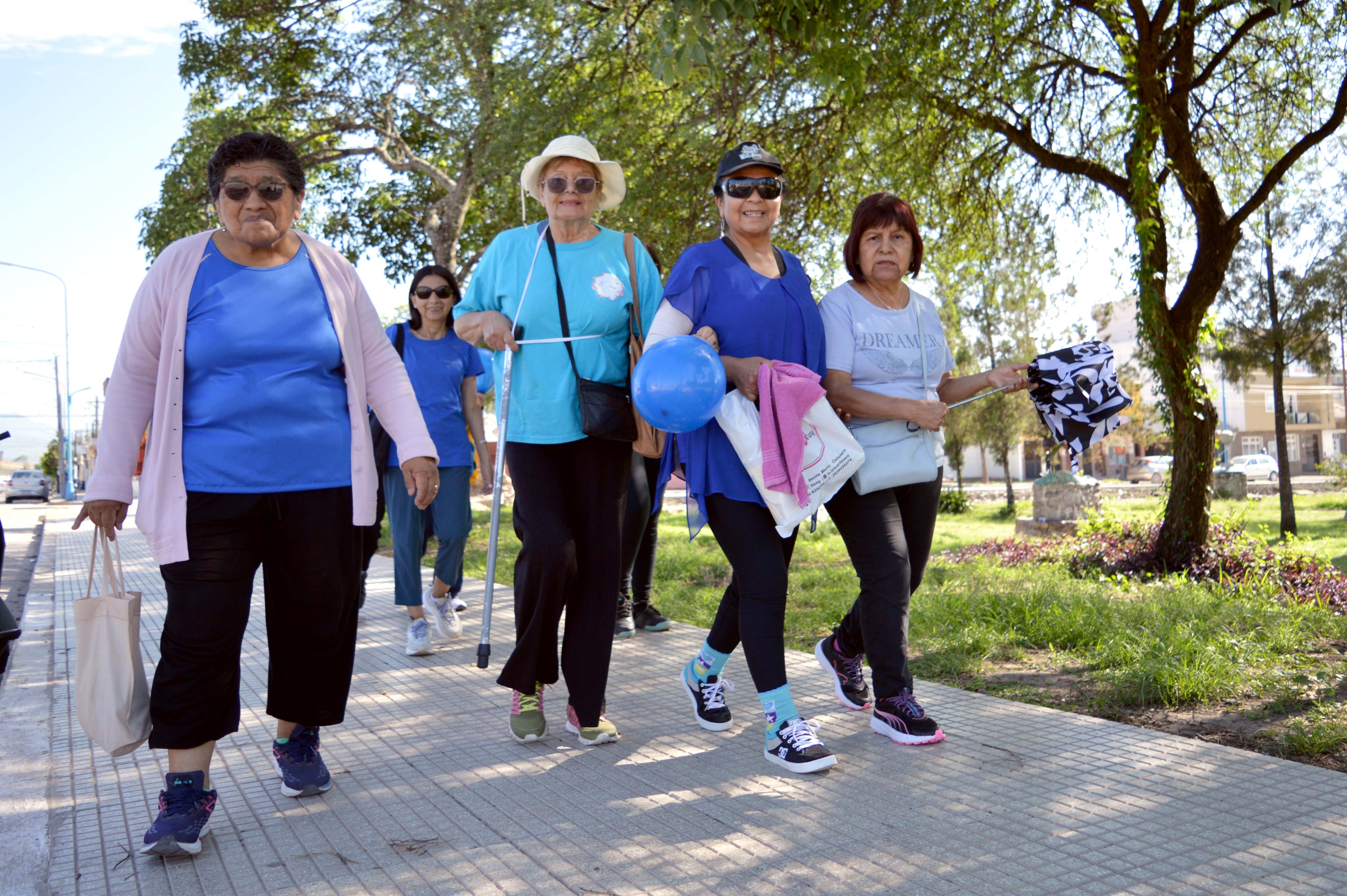 La falta de estímulos sociales, de apoyo emocional y de acompañamiento puede generar tristeza, desesperanza y desmotivación.