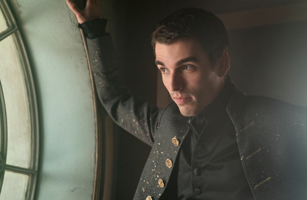 Cuál sería la enfermedad del rey Jorge III en “La reina Charlotte: Una historia de Bridgerton”