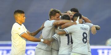 Talleres fue contundente ante San Lorenzo y se acomoda arriba (Foto: Javier Ferreyra).